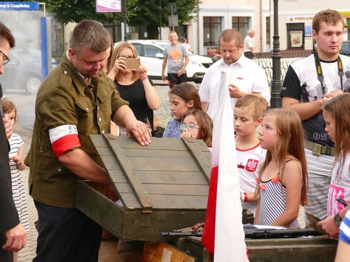 Powstańcza barykada w Czaplinku