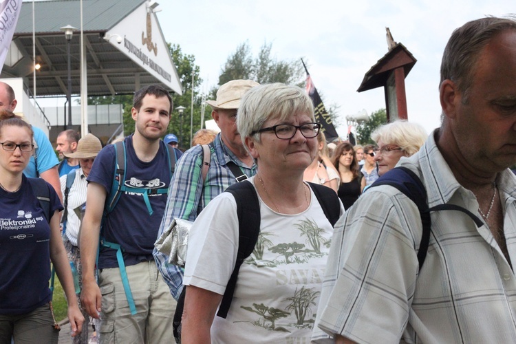 Z Trzebnicy w stronę Oleśnicy