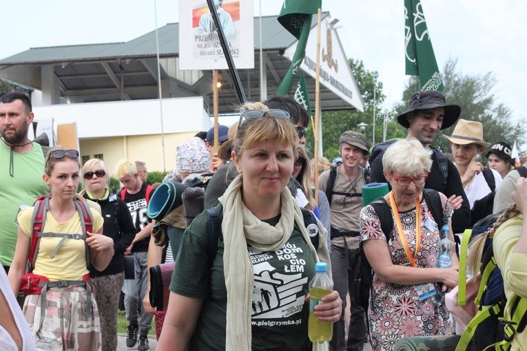 Z Trzebnicy w stronę Oleśnicy