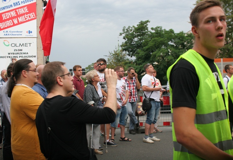 Protestowali przeciwko "Klątwie"