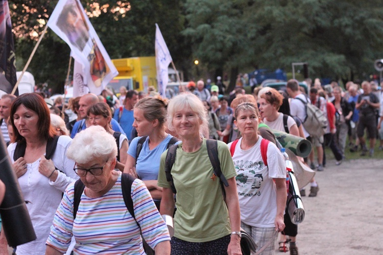 W okolicy Oleśnicy - przed i po