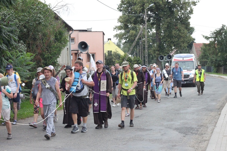 W okolicy Oleśnicy - przed i po