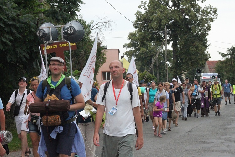 W okolicy Oleśnicy - przed i po