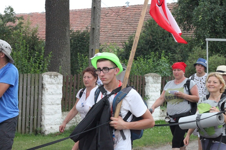 W okolicy Oleśnicy - przed i po