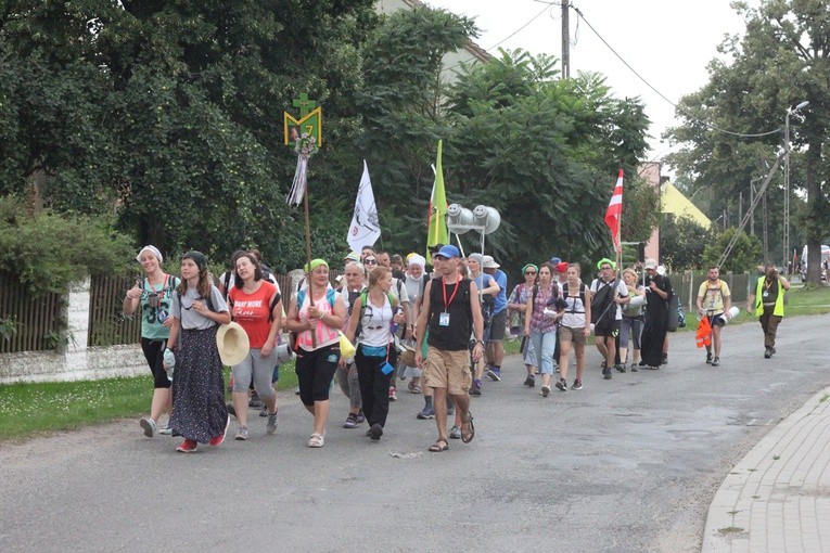 W okolicy Oleśnicy - przed i po