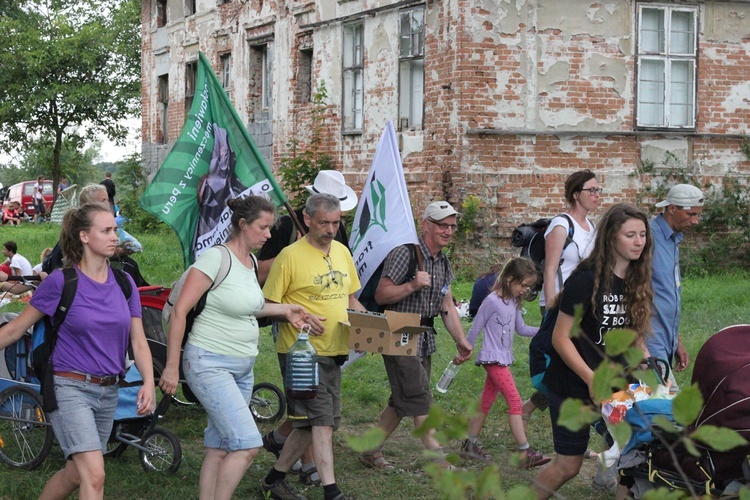 Z Karwińca do Namysłowa