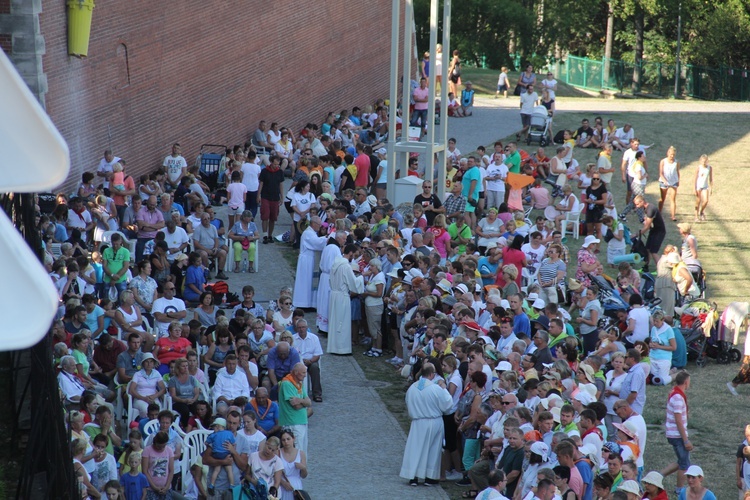 72. Pielgrzymka Rybnicka - dzień IV (Msza na wałach)