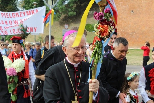 Wyjście Pieszej Pielgrzymki Krakowskiej z Wawelu na Jasną Górę