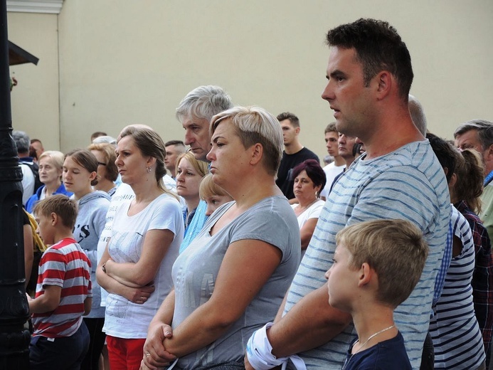 26. Piesza Pielgrzymka Bielsko-Żywiecka na Jasną Górę - Msza św. w Hałcnowie