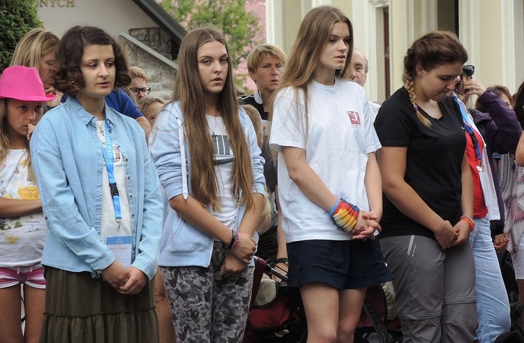 26. Piesza Pielgrzymka Bielsko-Żywiecka na Jasną Górę - Msza św. w Hałcnowie