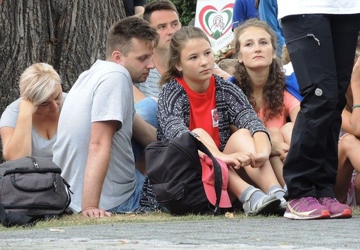 26. Piesza Pielgrzymka Bielsko-Żywiecka na Jasną Górę - Msza św. w Hałcnowie