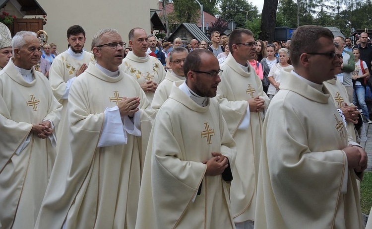 26. Piesza Pielgrzymka Bielsko-Żywiecka na Jasną Górę - Msza św. w Hałcnowie