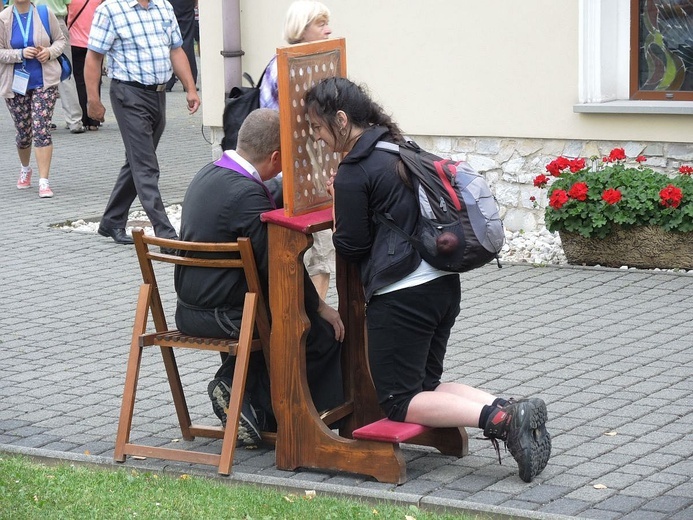 26. Piesza Pielgrzymka Bielsko-Żywiecka na Jasną Górę - Msza św. w Hałcnowie