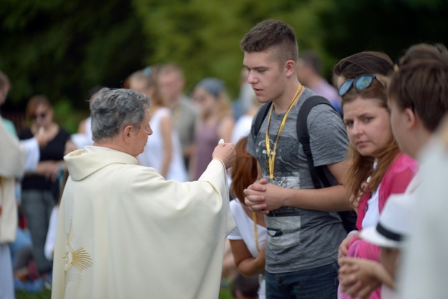 Wyruszyła pielgrzymka radomska na Jasną Górę