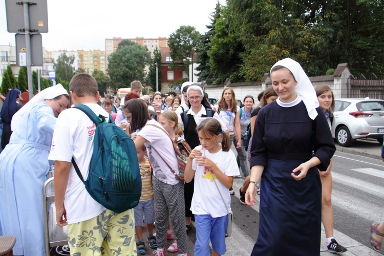 Piaski Nowe w drodze Jasna Górę