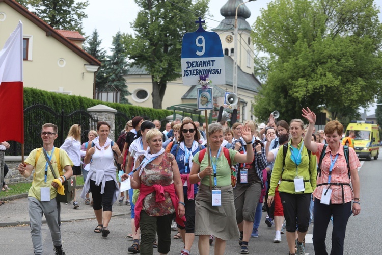 26. Pielgrzymka z Hałcnowa na Jasną Górę - 2017