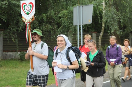 26. Pielgrzymka z Hałcnowa na Jasną Górę - 2017