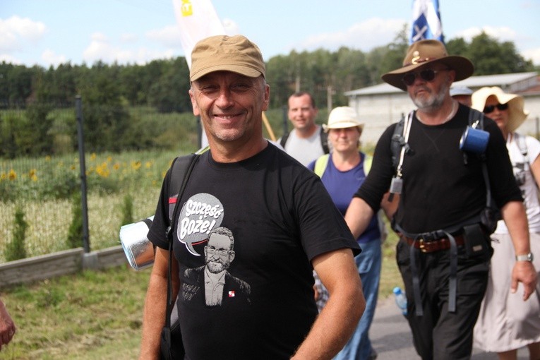 "Siedemnastki" w Lewiczynie. Pielgrzymkowy ślub