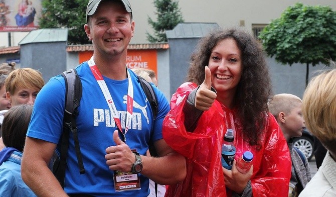 Nawet deszcz nie zabrał oświęcimskim pielgrzymom radości!