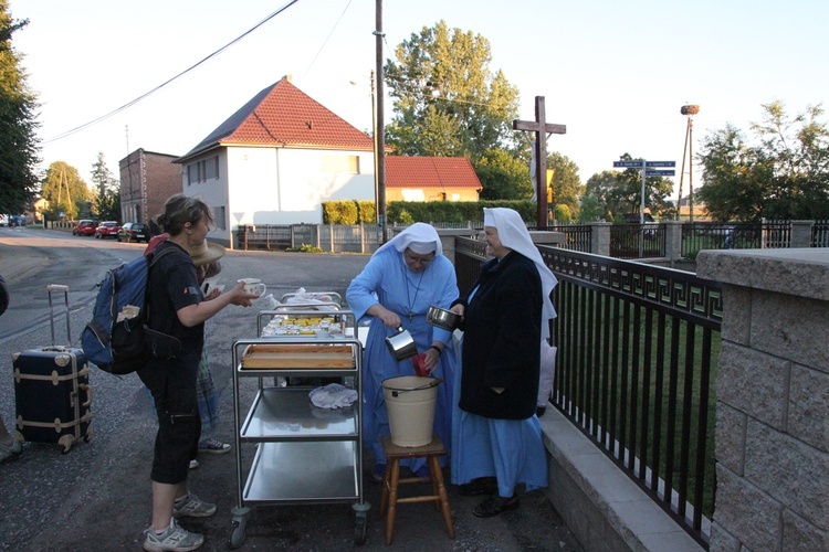 Do lasu za Dąbrową
