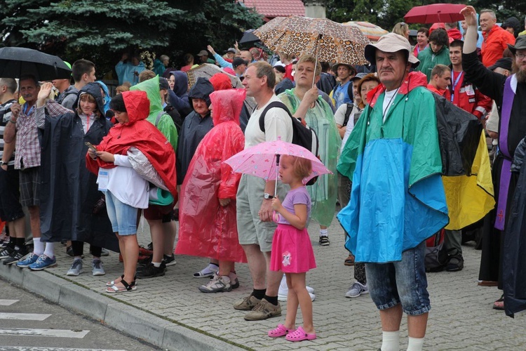 Postój pielgrzymów w Pisarzowicach - 2017