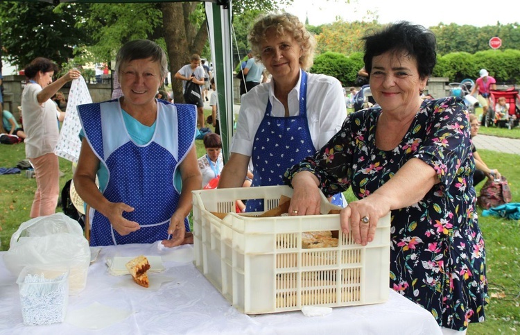 Postój pielgrzymów w Pisarzowicach - 2017