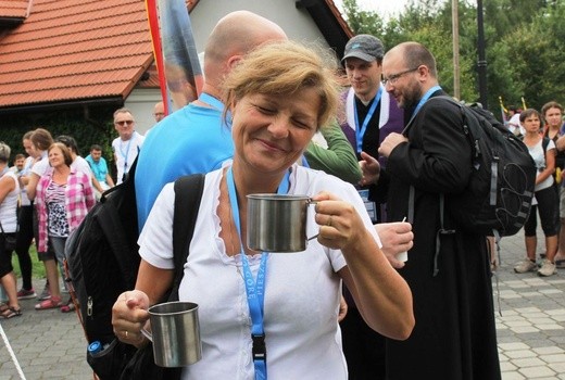 Postój pielgrzymów w Pisarzowicach - 2017