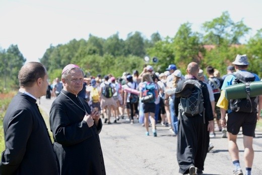 Kolumna radomska trzeci dzień w drodze