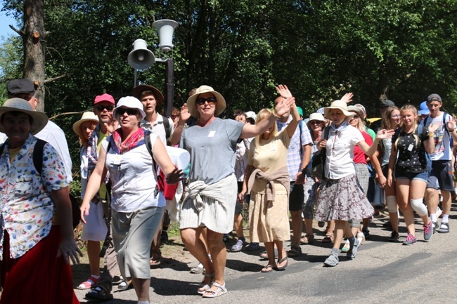 Kolumna radomska trzeci dzień w drodze