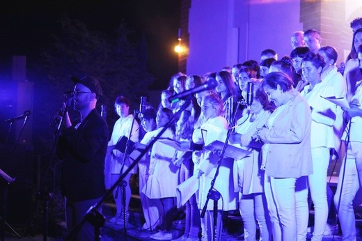 Gospel z Łękawicy dla pielgrzymów - w Trzebini Sierszy