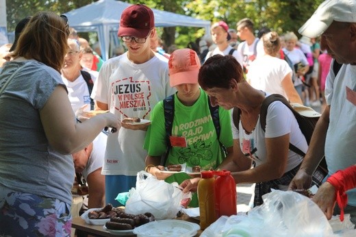 34. pielgrzymka z Oświęcimia na Jasną Górę - w Gołonogu - 2017