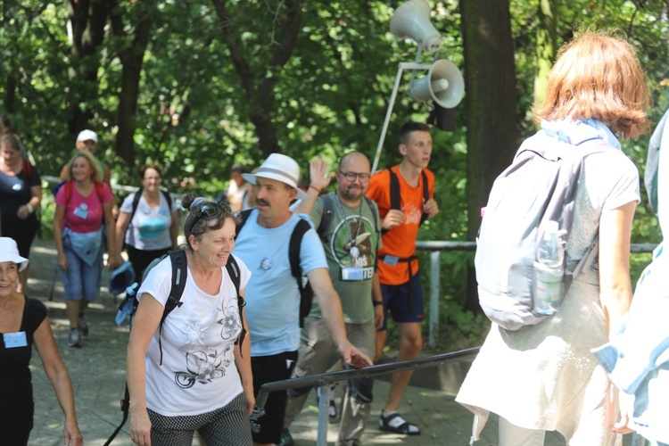 34. pielgrzymka z Oświęcimia na Jasną Górę - w Gołonogu - 2017