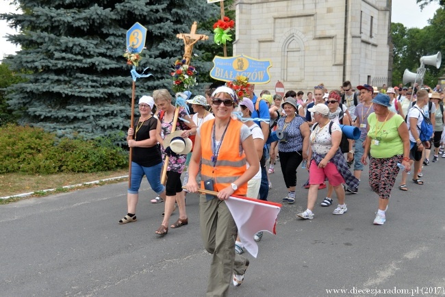 Kolumna opoczyńska w drodze na Jasną Górę