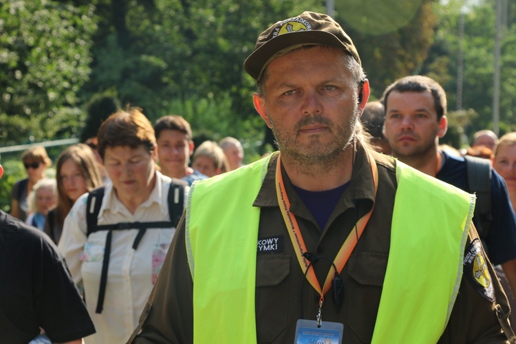 Wejście Pieszej Pielgrzymki Wrocławskiej na Jasną Górę cz.1