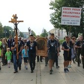 Wejście Pieszej Pielgrzymki Wrocławskiej na Jasną Górę cz.1