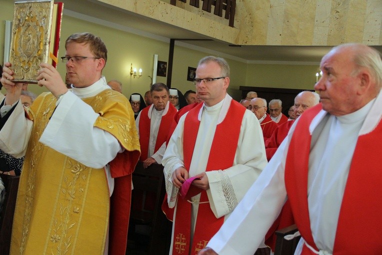 Nestor wśrod tarnowskich kapłanów