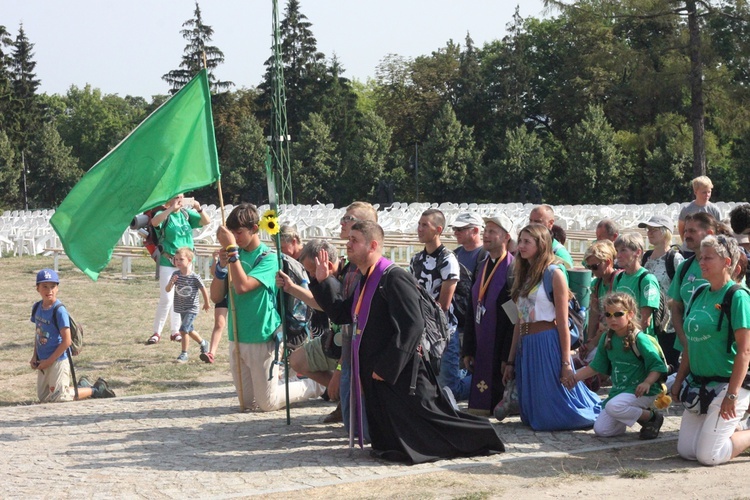 Wejście Pieszej Pielgrzymki Wrocławskiej na Jasną Górę cz. 5 