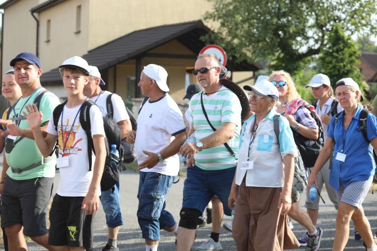 16. Czechowicka Pielgrzymka na Jasną Górę na trasie - 2017