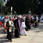 Piesza Pielgrzymka Krakowska wchodzi na Jasną Górę