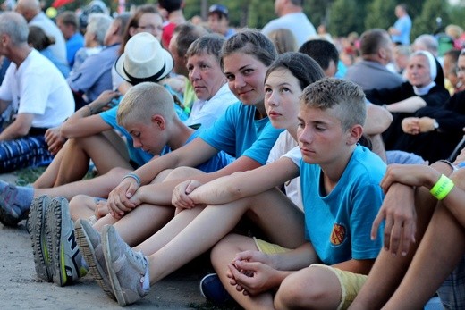 Msza św. na zakończenie 37. Pieszej Pielgrzymki Krakowskiej na Jasną Górę