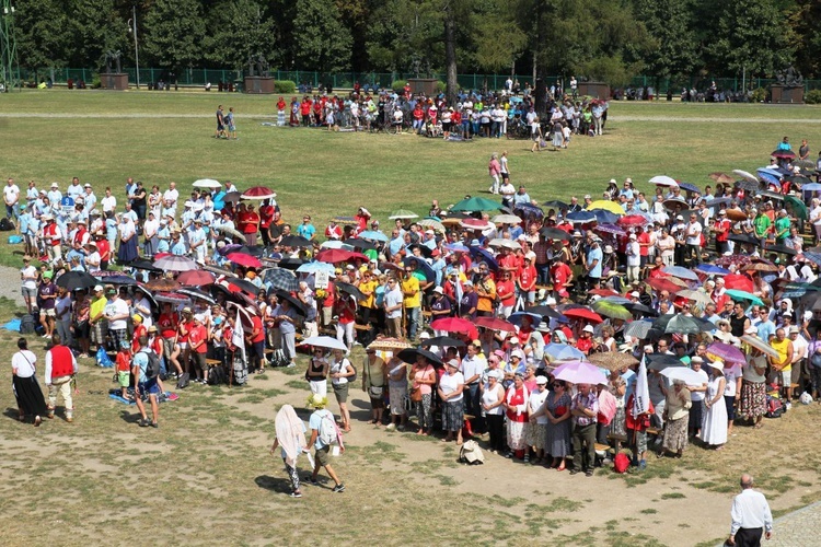 U celu - Msza św. pielgrzymów na Jasnej Górze 2017