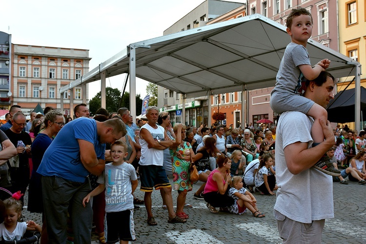 Koncert inauguracyjny 26. Międzynarodowego Festiwalu Folkloru w Strzegomiu