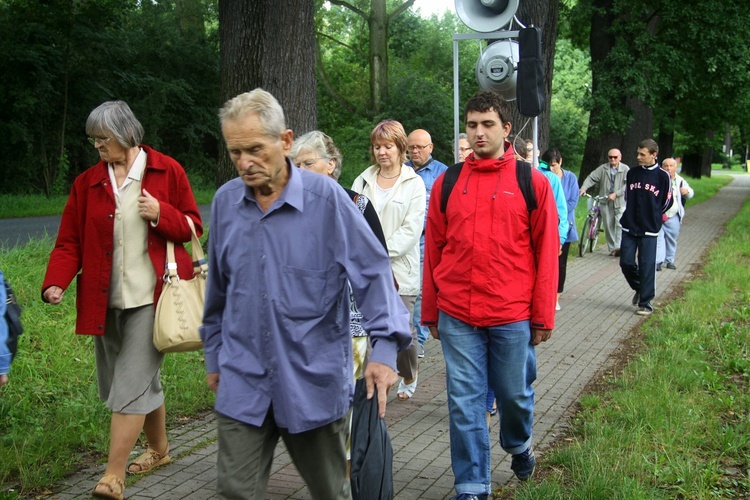 Droga Krzyżowa do trójstyku