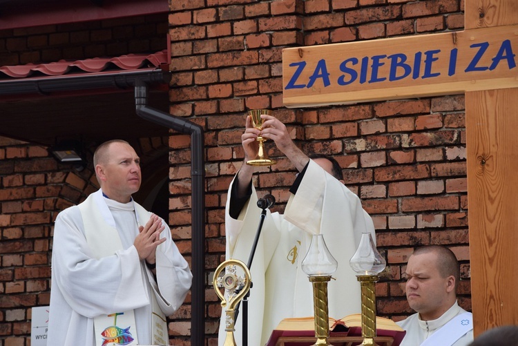 VIII dzień ŁPPM - Msza św. w Zawadzie