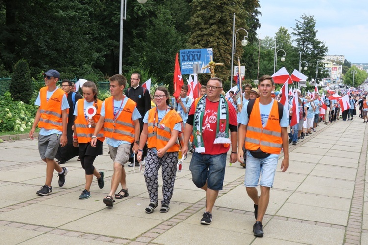 Pielgrzymi dotarli do Częstochowy