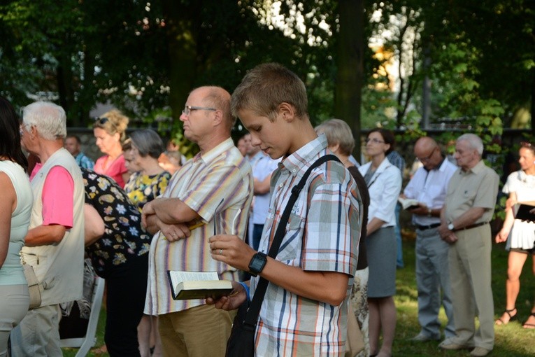 Uroczystości w sanktuarium Matki Bożej Raciborskiej - cz. 1