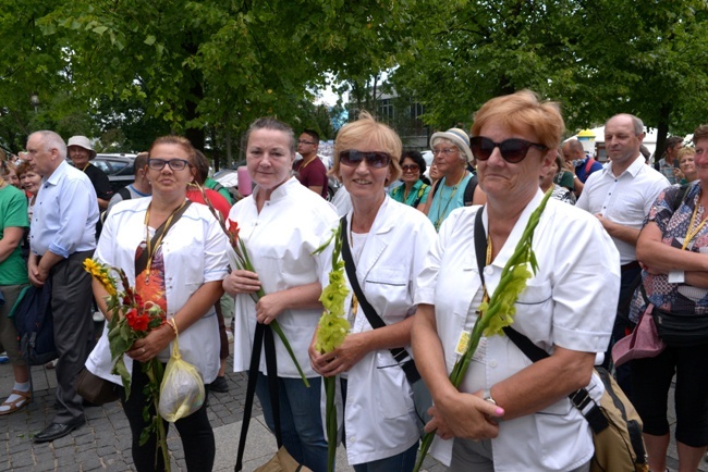 Pielgrzymka diecezji radomskiej - kolumny: opoczyńska, skarżyska i starachowicka