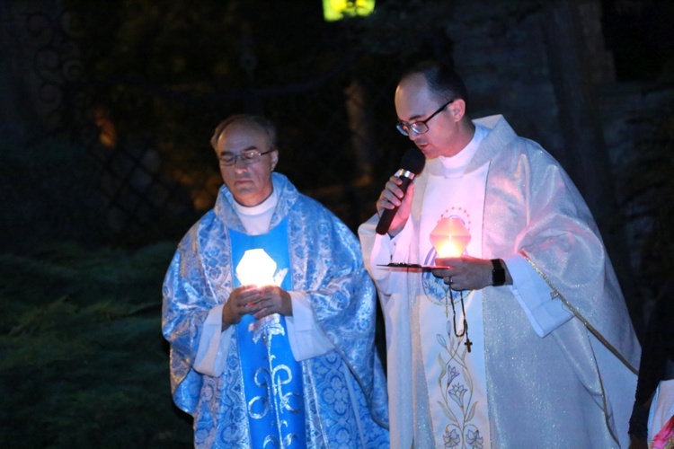 Nabożeństwo fatimskie w Pisarzowej