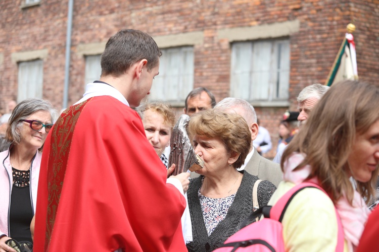 Obchody 76. rocznicy śmierci św. Maksymiliana w Oświęcimiu