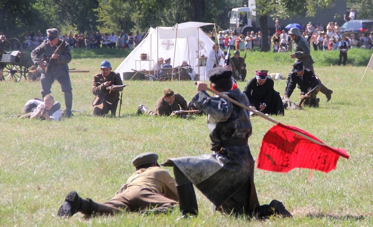 Ponad 80 proc. scen pokazywało autentyczne wydarzenia, które miały miejsce pod Ossowem w 1920 roku